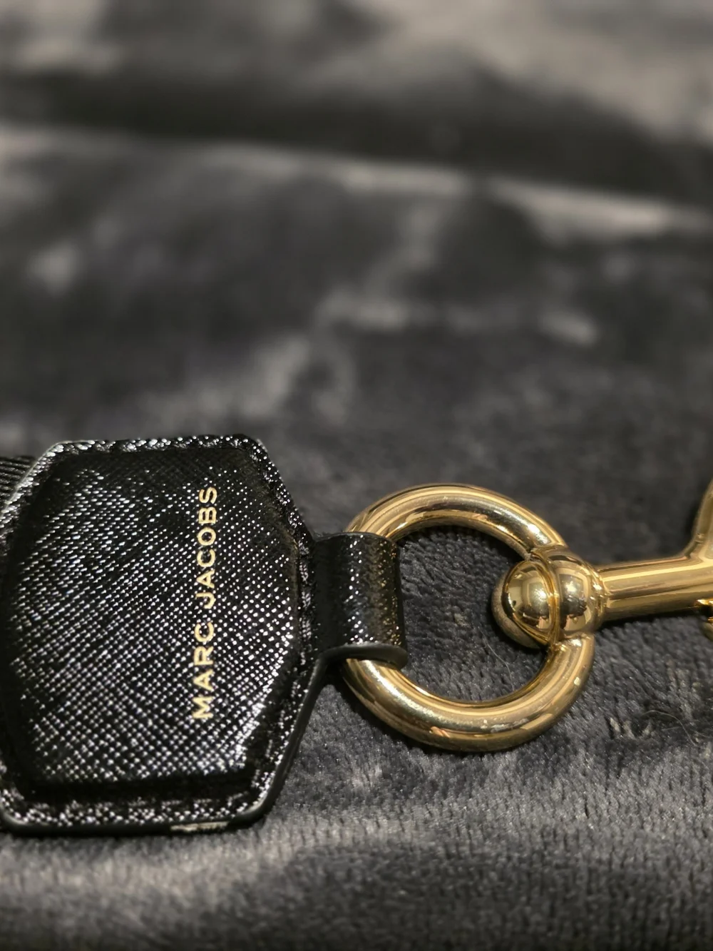 Marc Jacobs removable thick